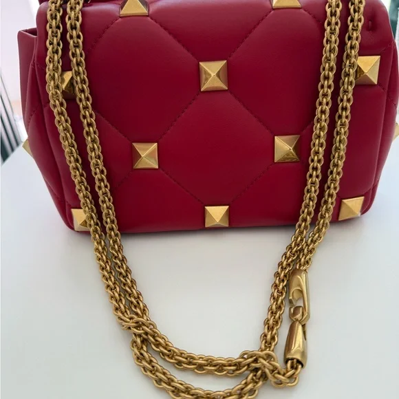 VALENTINO ROMAN STUD SHOULDER BAG - Picture 4 of 10